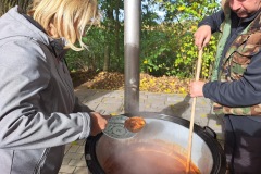 04a44e37-7df9-4cf7-8e63-49767fbd05e4