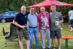 69592530-67dd-4fba-8c4c-0e839290e4f0